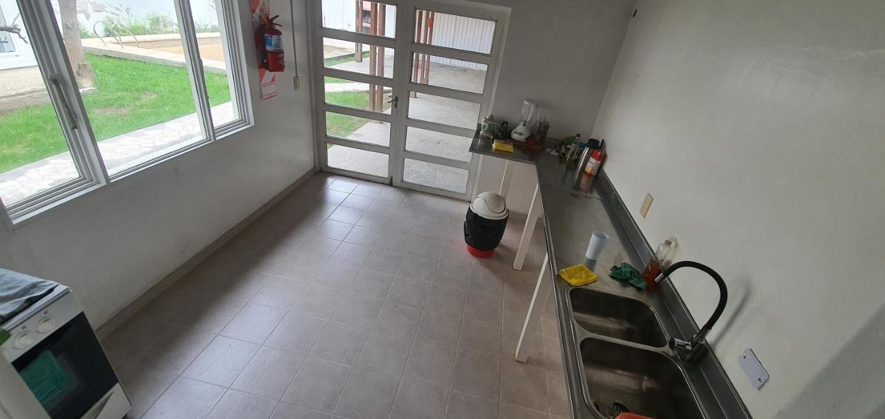 La Veleta Hotell Puerto Madryn Eksteriør bilde